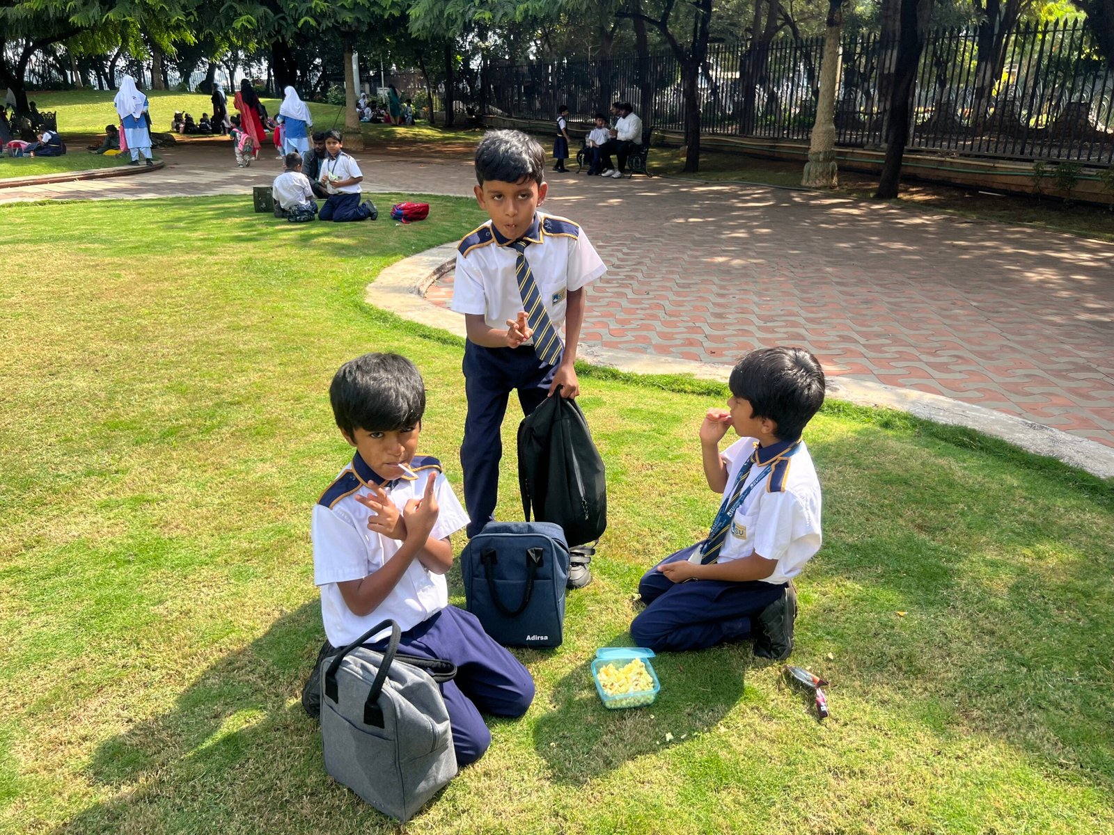 Outdoor Exploration & Botanical Walk
